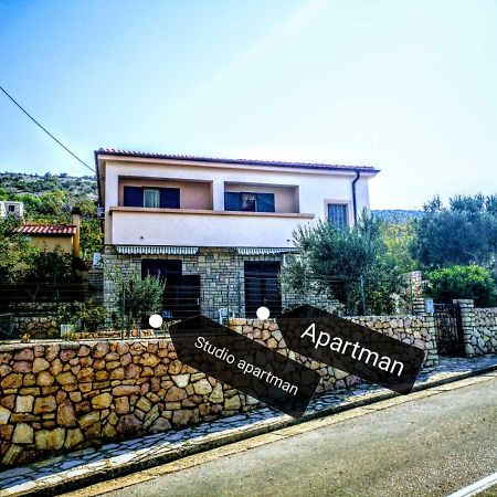 Apartments Josip Vinjerac Exterior photo